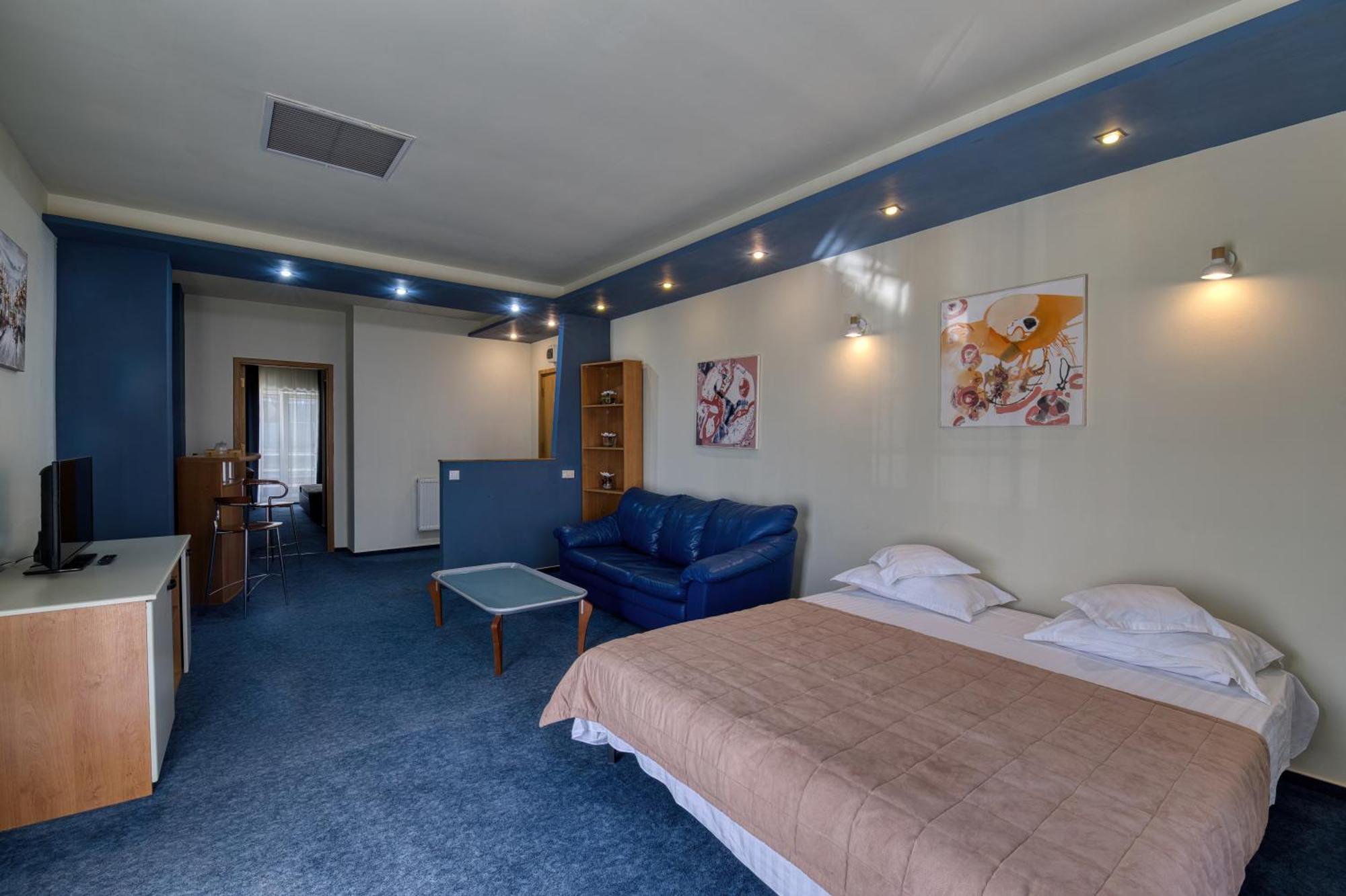 Hotel Torontal Temeşvar Dış mekan fotoğraf