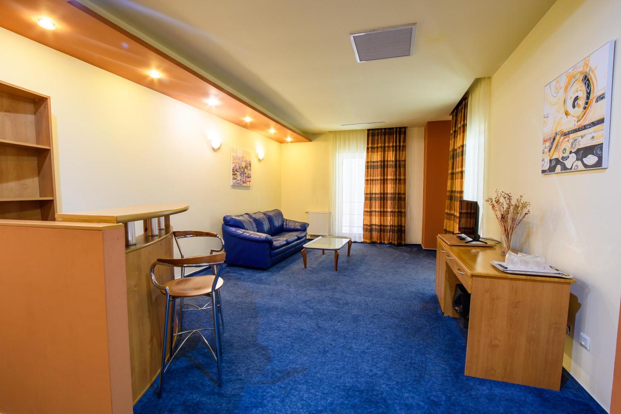 Hotel Torontal Temeşvar Dış mekan fotoğraf
