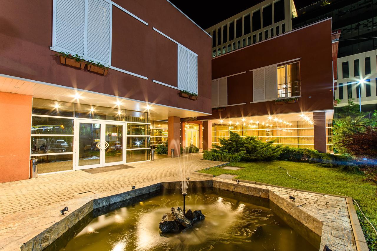Hotel Torontal Temeşvar Dış mekan fotoğraf