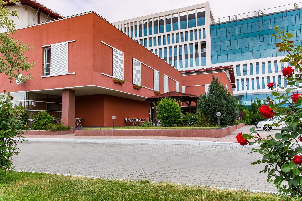 Hotel Torontal Temeşvar Dış mekan fotoğraf
