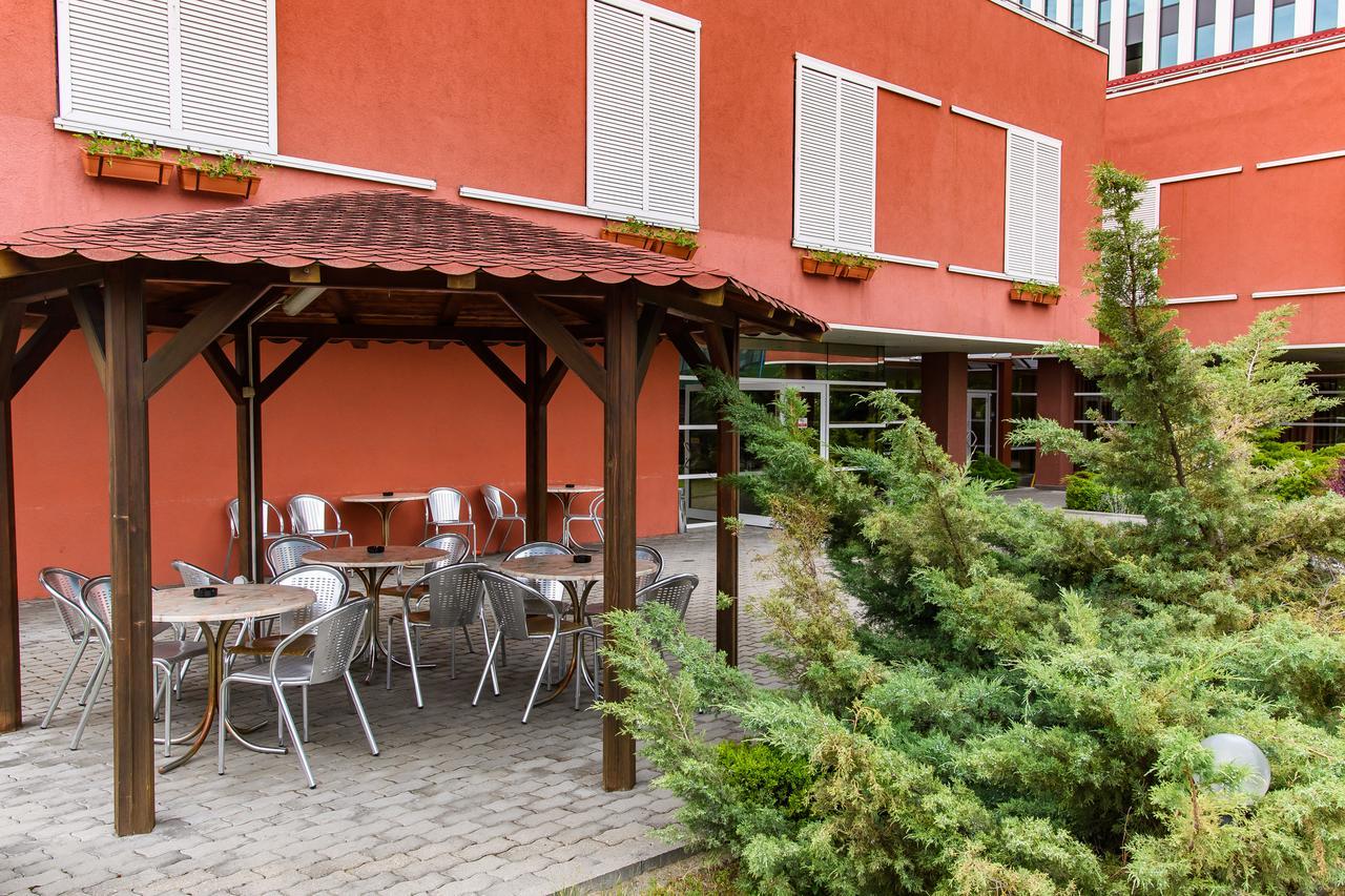 Hotel Torontal Temeşvar Dış mekan fotoğraf