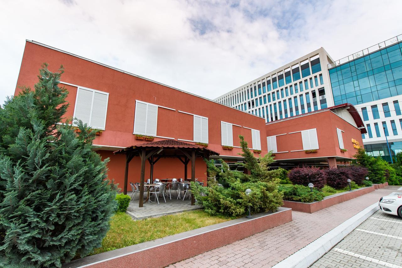 Hotel Torontal Temeşvar Dış mekan fotoğraf